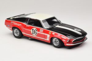 Ford Mustang Boss 302 #16 Bud Moore Engineering G. Follmer Trans-Am 1969 OEM 1:18 FORD006 Metāls — attēls 6 no 8
