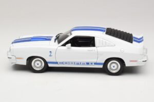 Ford Mustang II Cobra II Charlie's Angels Movie Greenlight 1:18 12880 Metāls — attēls 4 no 8