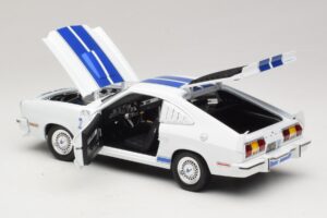 Ford Mustang II Cobra II Charlie's Angels Movie Greenlight 1:18 12880 Metāls — attēls 5 no 8