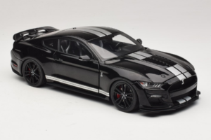 Ford Mustang Shelby GT500 S550 Melns IXO 1:18 U18RDC002-FO Metāls — attēls 6 no 8