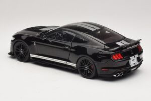 Ford Mustang Shelby GT500 S550 Melns IXO 1:18 U18RDC002-FO Metāls — attēls 7 no 8