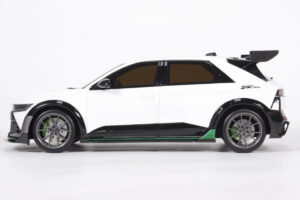 Hyundai Ioniq 5 N DK Edition Atlas White Matt Otto 1:18 OT1227 Sveķi — attēls 3 no 5
