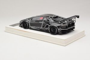 Lamborghini Aventador Liberty Walk TRON Spīdīgi Melns JUC 1:18 J32-14 Sveķi — attēls 5 no 7