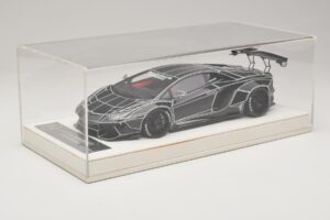 Lamborghini Aventador Liberty Walk TRON Spīdīgi Melns JUC 1:18 J32-14 Sveķi — attēls 6 no 7