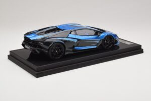 Lamborghini Revuelto Blue Black IVY Merit 1:18 REMC040 Sveķi — attēls 3 no 7
