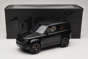 Land Rover Defender 90 L663 P400 X-Dynamic HSE Santorini Black GT Spirit 1:18 GT992 Sveķi — attēls 6 no 6