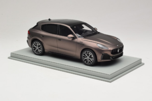 Maserati Grecale Bronza BBR 1:18 P18220FMAS Sveķi — attēls 4 no 7
