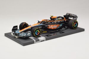 McLaren MCL36 #4 L. Norris Abu Dhabi GP 2022 Minichamps 1:18 537224004 Sveķi