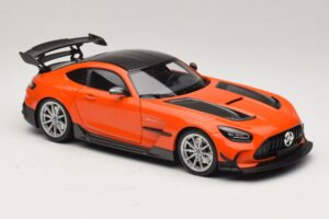 Mercedes AMG GT Black Series C190 Oranžs ar Sudraba Diskiem Minichamps 1:18 110032024 Metāls — attēls 6 no 8