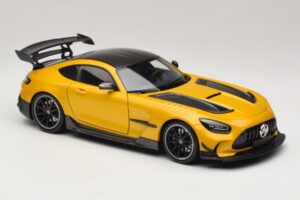 Mercedes AMG GT Black Series C190 Solarbeam Yellow Metallic Minichamps 1:18 110032021 Metāls — attēls 6 no 8