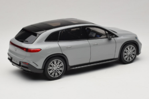 Mercedes EQS SUV X296 Manufaktur Alpine Grey NZG 1:18 B66960591 Metāls — attēls 3 no 8