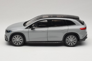 Mercedes EQS SUV X296 Manufaktur Alpine Grey NZG 1:18 B66960591 Metāls — attēls 4 no 8
