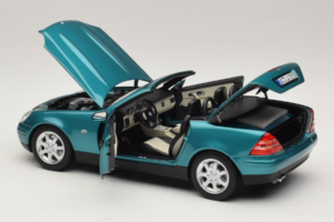 Mercedes SLK R170 Vivianite Green Norev 1:18 183021 Metāls — attēls 7 no 10