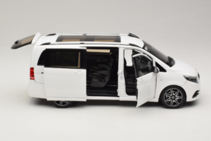 Mercedes V-Class W447 AMG Line Balts Norev 1:18 183876 Metāls — attēls 4 no 8