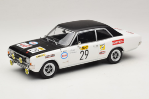 Opel Commodore A #29 J-L. Clarr / J-P. Peyroux Tour de France Automobile 1971 MCG 1:18 MCG18562R Metāls