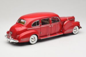 Packard Super Eight One-Eighty Sarkans Greenlight 1:18 12971 Metāls — attēls 2 no 6