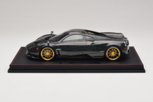 Pagani Huayra Starry Night Sky AB 1:18 REMC039 Sveķi
