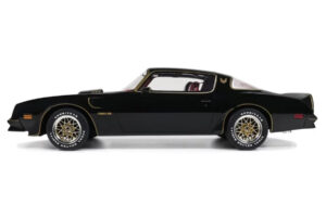 Pontiac Firebird Trans Am Starlight Black Otto 1:12 G098 Sveķi — attēls 3 no 5