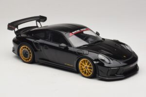 Porsche 911 992 GT3 RS Manthey Racing Melns ar Zeltītiem Ritiem Minichamps 1:18 MR-911-GT3RS-1804 Metāls — attēls 4 no 6