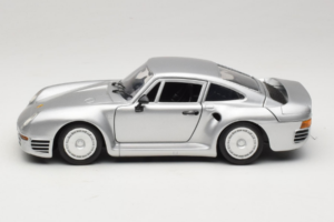 Porsche 959 Sudrabs Tonka 1:18 22213 Metāls — attēls 4 no 8