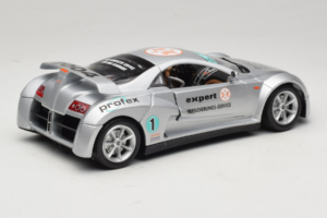 Giugiaro Prima Sudrabs Bburago 1:18 33130 Metāls — attēls 3 no 8