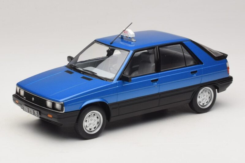 Renault 11 GTL Taxi James Bond MCG 1:18 MCG18833 Metāls