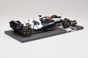 Scuderia AlphaTauri AT04 D. Ricciardo Hungarian GP 2023 Minichamps 1:18 117231203 Sveķi — attēls 2 no 7