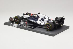 Scuderia AlphaTauri AT04 D. Ricciardo Hungarian GP 2023 Minichamps 1:18 117231203 Sveķi — attēls 5 no 7