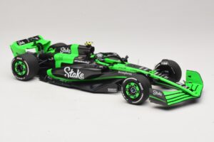 Stake Kick Sauber C44 G. Zhou Emilia Romagna GP 2024 Minichamps 1:18 117240124 Sveķi — attēls 4 no 7