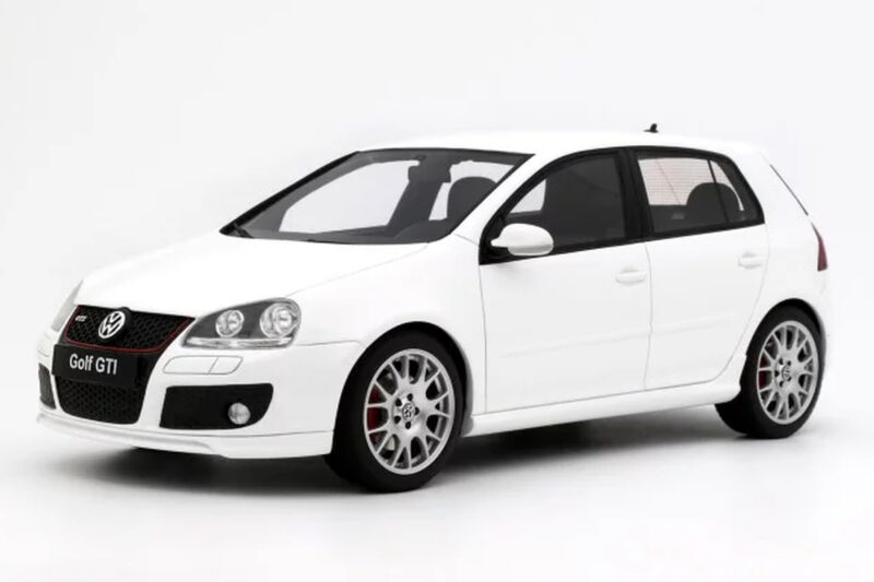 Volkswagen Golf GTI Mk5 Edition 30 Candy White Otto 1:18 OT1250 Sveķi