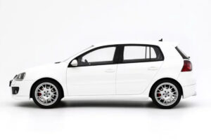 Volkswagen Golf GTI Mk5 Edition 30 Candy White Otto 1:18 OT1250 Sveķi — attēls 3 no 5
