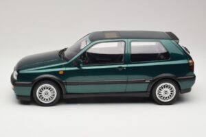 Volkswagen Golf Mk3 VR6 Carat Dragon Green Otto 1:12 G099 Sveķi — attēls 3 no 6