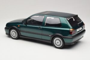 Volkswagen Golf Mk3 VR6 Carat Dragon Green Otto 1:12 G099 Sveķi — attēls 5 no 6