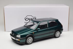 Volkswagen Golf Mk3 VR6 Carat Dragon Green Otto 1:12 G099 Sveķi — attēls 6 no 6