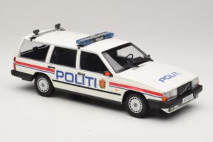 Volvo 740 GL Universāls Politi Norway Minichamps 1:18 155171796 Metāls — attēls 4 no 6