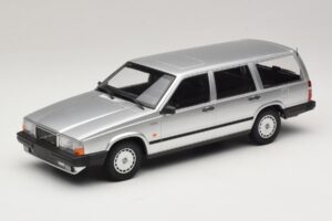 Volvo 740 GL Universāls Sudrabs Minichamps 1:18 155171770 Metāls
