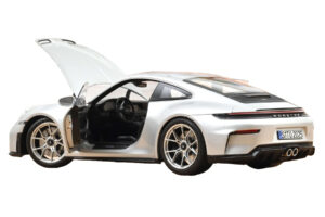 Porsche 911 992.2 GT3 Touring Package GT Silver Metallic Norev 1:18 187002 Metāls — attēls 2 no 5