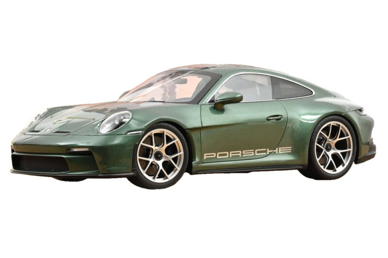 Porsche 911 992 S/T Malachite Green Metallic Norev 1:12 Porsche 911 992 S/T Malachite Green Metallic Norev 1:12 127552 Metāls