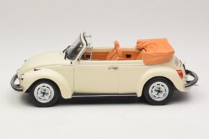Volkswagen 1303 Kabriolets Cream White Norev 1:18 188535 Metāls — attēls 3 no 6