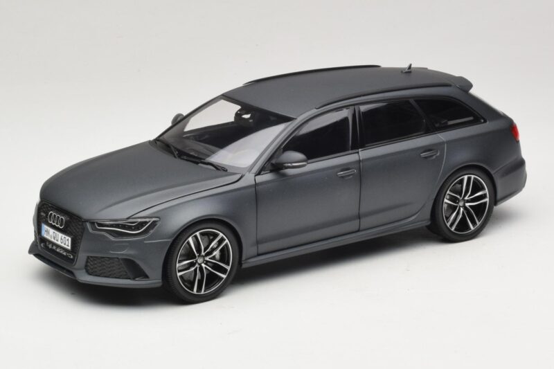Audi RS6 C7 Avant Daytona Grey Minichamps 1:18 5011216225 Metāls
