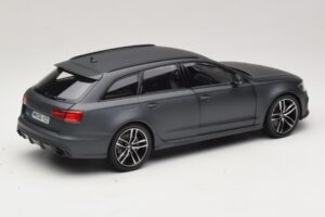 Audi RS6 C7 Avant Daytona Grey Minichamps 1:18 5011216225 Metāls — attēls 2 no 8