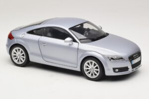 Audi TT 8N Silverblue Metallic Minichamps 1:18 100015020 Metāls — attēls 6 no 8
