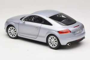 Audi TT 8N Silverblue Metallic Minichamps 1:18 100015020 Metāls — attēls 7 no 8