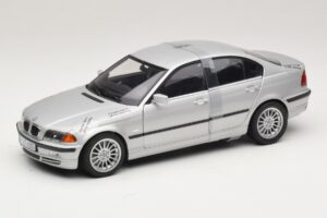 BMW 3-Series E46 6-Cylinder Sudrabs UT Models 1:18 20512 Metāls