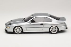 BMW 858 CSL Reyn Speed Shop Sudrabs Otto 1:18 OT1173 Sveķi — attēls 3 no 6
