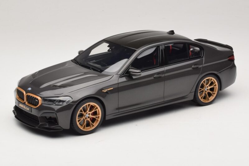 BMW M5 CS F90 Brands Hatch Grey Metallic GT Spirit 1:18 GT993 Sveķi