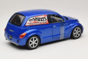 Chrysler PT Cruiser Piegāde Zils Hot Wheels 1:18 29616 Metāls — attēls 2 no 7