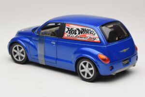 Chrysler PT Cruiser Piegāde Zils Hot Wheels 1:18 29616 Metāls — attēls 6 no 7