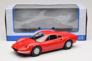 Ferrari Dino 246 GT Sarkans MCG 1:18 MCG18359 Metāls — attēls 6 no 6