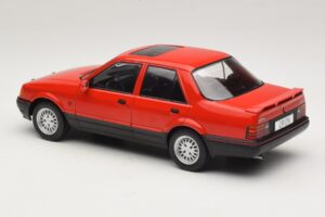 Ford Orion Mk2 1600E Sarkans MCG 1:18 MCG18488 Metāls — attēls 5 no 6